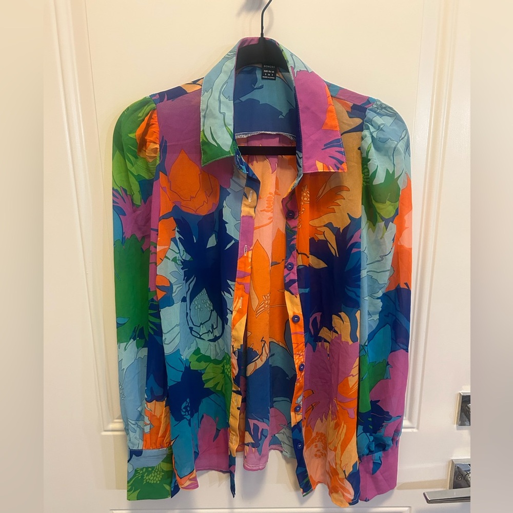 Multicolor Sheer Floral Button-Down Blouse – Bold Statement Top, Size S